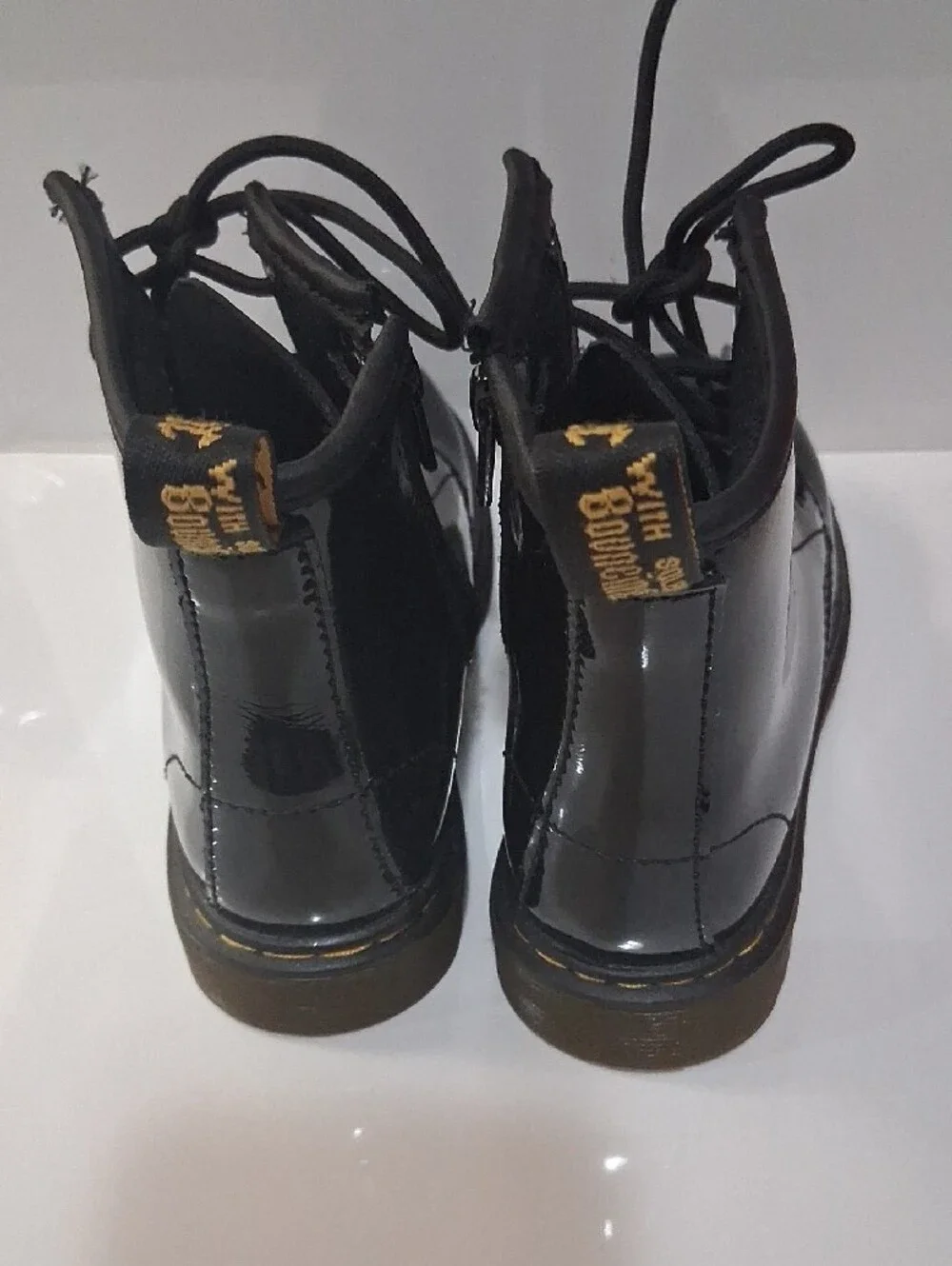 Pre-owned Dr. Martens Black Patent Lace-Up Ankle Boots